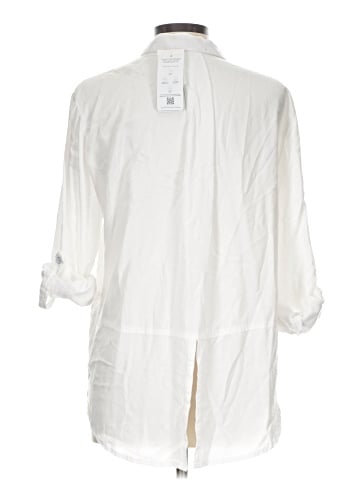 Velvet Heart 3/4 Sleeve Button-Down Shirt (view 2)