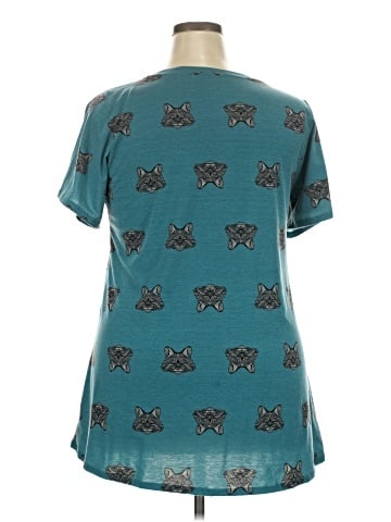 Lularoe Short Sleeve T-Shirt (view 2)