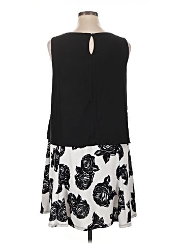 Avenue Casual Dress (view 2)