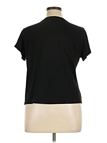 Victoria's Secret Short Sleeve T-Shirt (view 2)