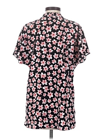 CAbi Short Sleeve Blouse (view 2)