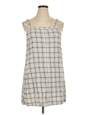 American Eagle Outfitters Casual Dress (view 1)