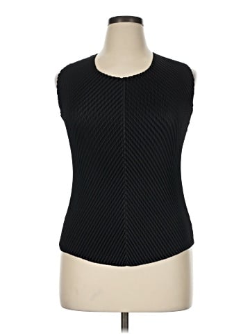 Monroe and Main Sleeveless Top (view 1)