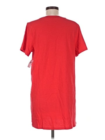 Old Navy Casual Dress (view 2)