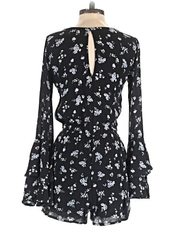 Hollister Casual Dress (view 2)