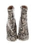 Express Ivory Ankle Boots Size 7 1/2 - photo 2