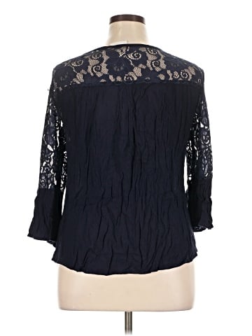 New York & Company 3/4 Sleeve Blouse (view 2)
