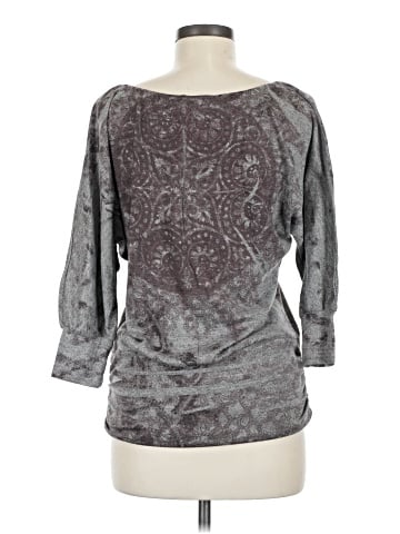 Vanity 3/4 Sleeve T-Shirt (view 2)