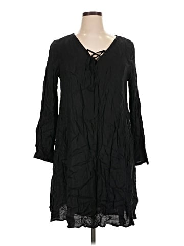 Old Navy Casual Dress (view 1)