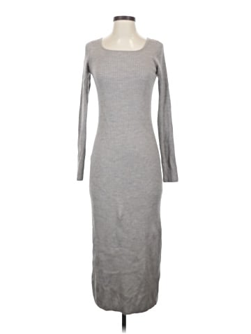 Uniqlo Casual Dress (view 1)