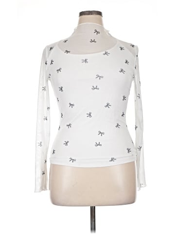 DAZY Long Sleeve Top (view 1)