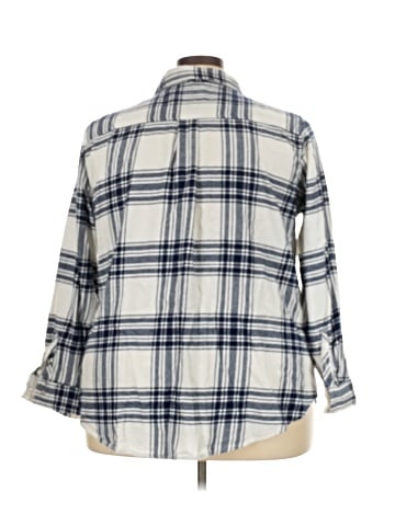 Croft & Barrow 3/4 Sleeve Button-Down Shirt (view 2)