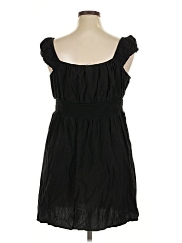 Old Navy Sleeveless Top (view 2)