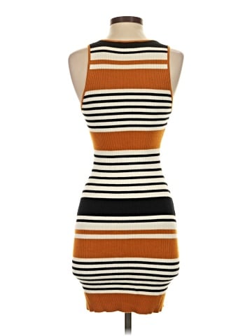 Kendall & Kylie Casual Dress (view 2)
