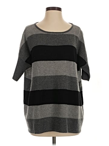 Wythe Ny Poncho (view 1)