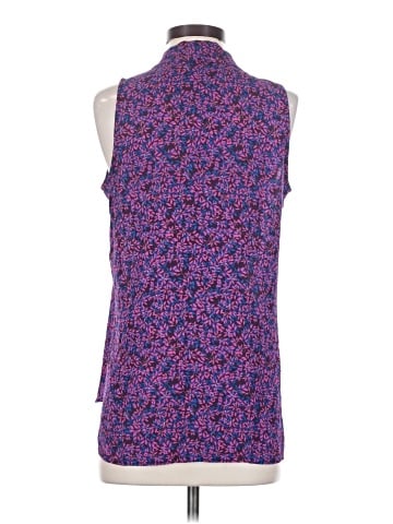 Vince Camuto Sleeveless Button-Down Shirt (view 2)
