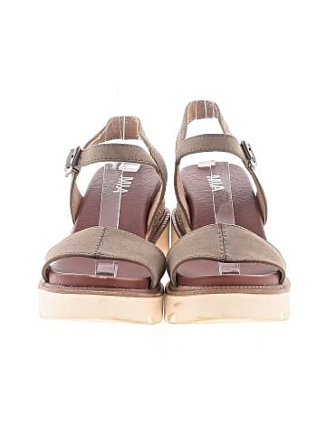 Mia Wedges (view 2)
