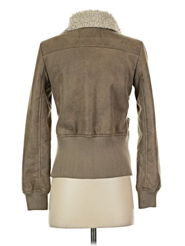 Delia's Jacket (view 2)