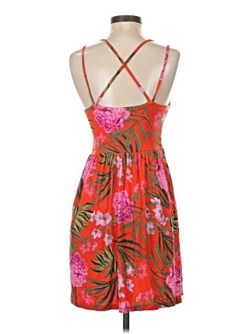 Old Navy Casual Dress (view 2)
