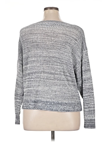 Old Navy Pullover Sweater (view 2)