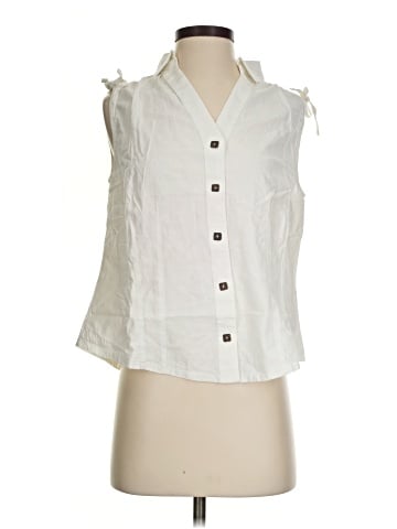 Blanc du Nil Sleeveless Button-Down Shirt (view 1)