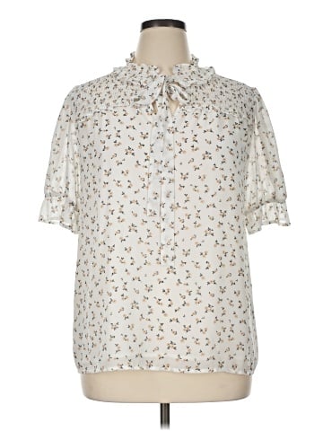 Pleione Short Sleeve Blouse (view 1)