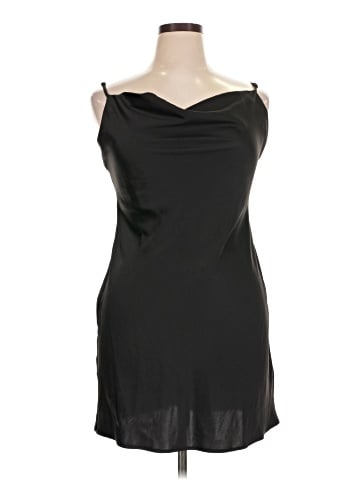 Urban Outfitters Cocktail Dress (view 1)