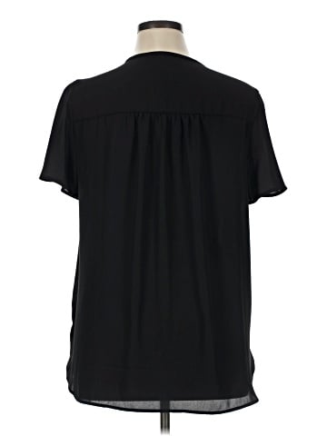 Pleione Short Sleeve Blouse (view 2)
