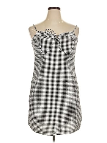 No Boundaries Casual Dress (view 1)