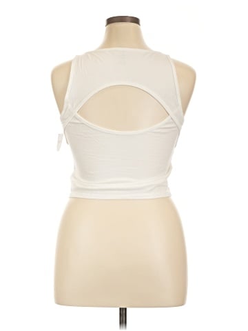 American Eagle Outfitters Tank Top (view 2)