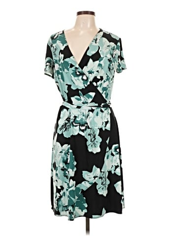 White House Black Market Cocktail Dress (view 1)