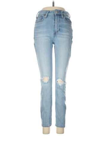 Elizabeth and James Jeans (view 1)