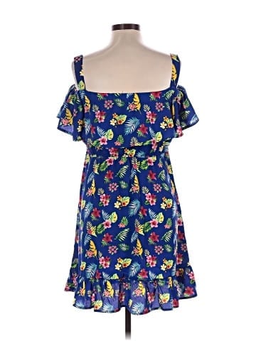 Design Lab Lord & Taylor Casual Dress (view 2)