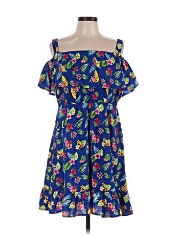 Design Lab Lord & Taylor Casual Dress (view 1)