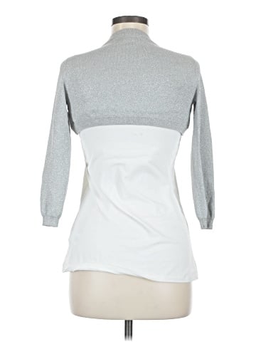 Express Shrug (view 2)