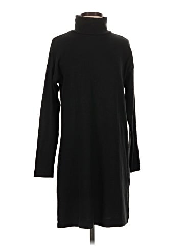 Uniqlo Casual Dress (view 1)