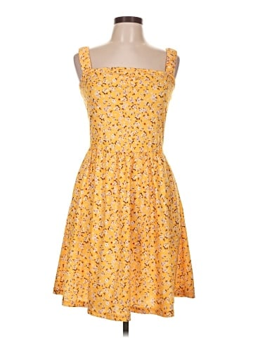 Huhot Casual Dress (view 1)