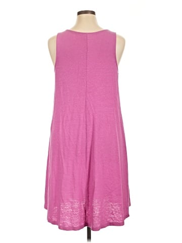 Old Navy Casual Dress (view 2)