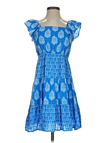 Crown & Ivy Casual Dress (view 1)