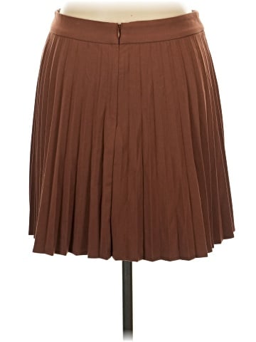 Sun-deh Casual Skirt (view 2)