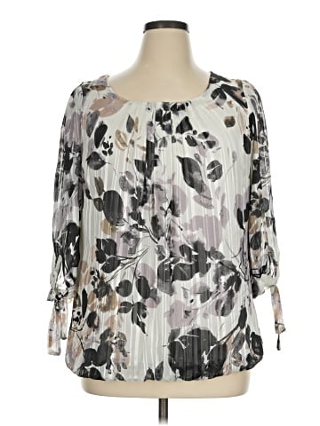 Sara Michelle 3/4 Sleeve Blouse (view 1)