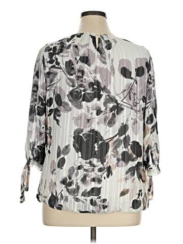 Sara Michelle 3/4 Sleeve Blouse (view 2)
