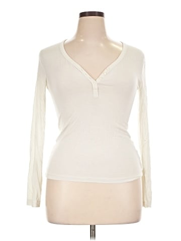 Gap Long Sleeve T-Shirt (view 1)