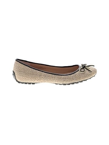Isaac Mizrahi New York Flats (view 1)