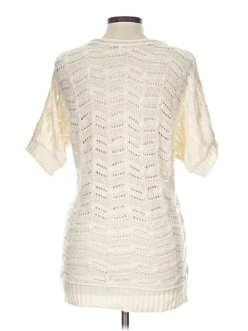 Delia's Poncho (view 2)