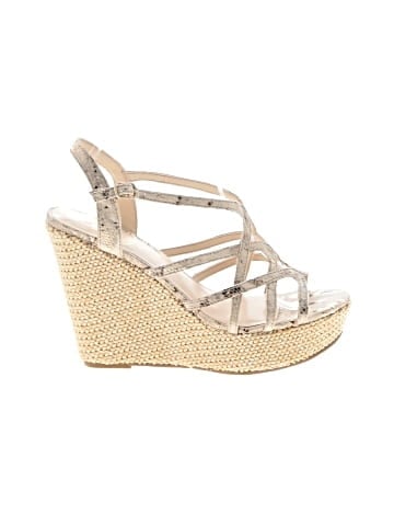 Fergie Wedges (view 1)