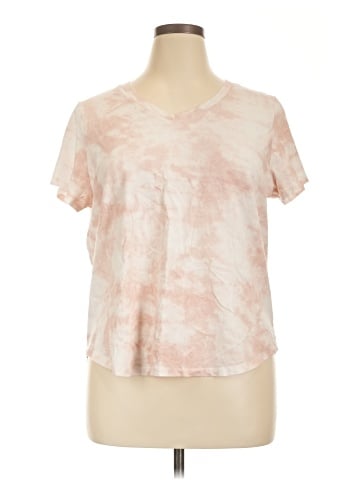 Old Navy Short Sleeve T-Shirt (view 1)