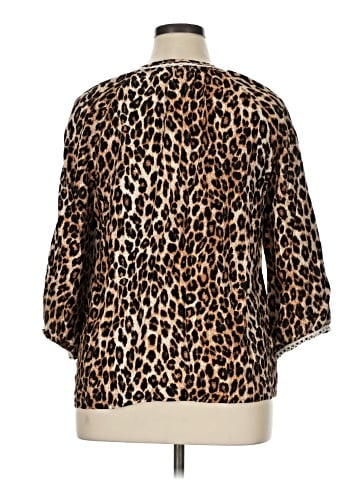 Vivilli 3/4 Sleeve Blouse (view 2)