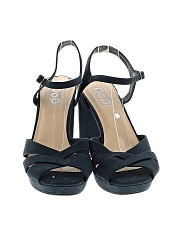 Pop Sandals (view 2)