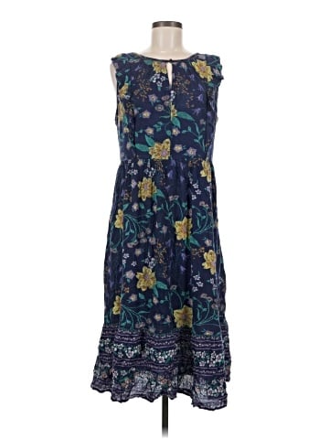 Old Navy Casual Dress (view 1)